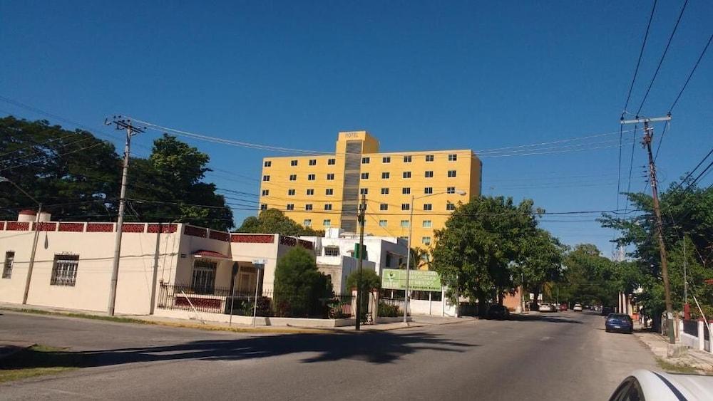 Misol-Ha Hotel Мерида Экстерьер фото
